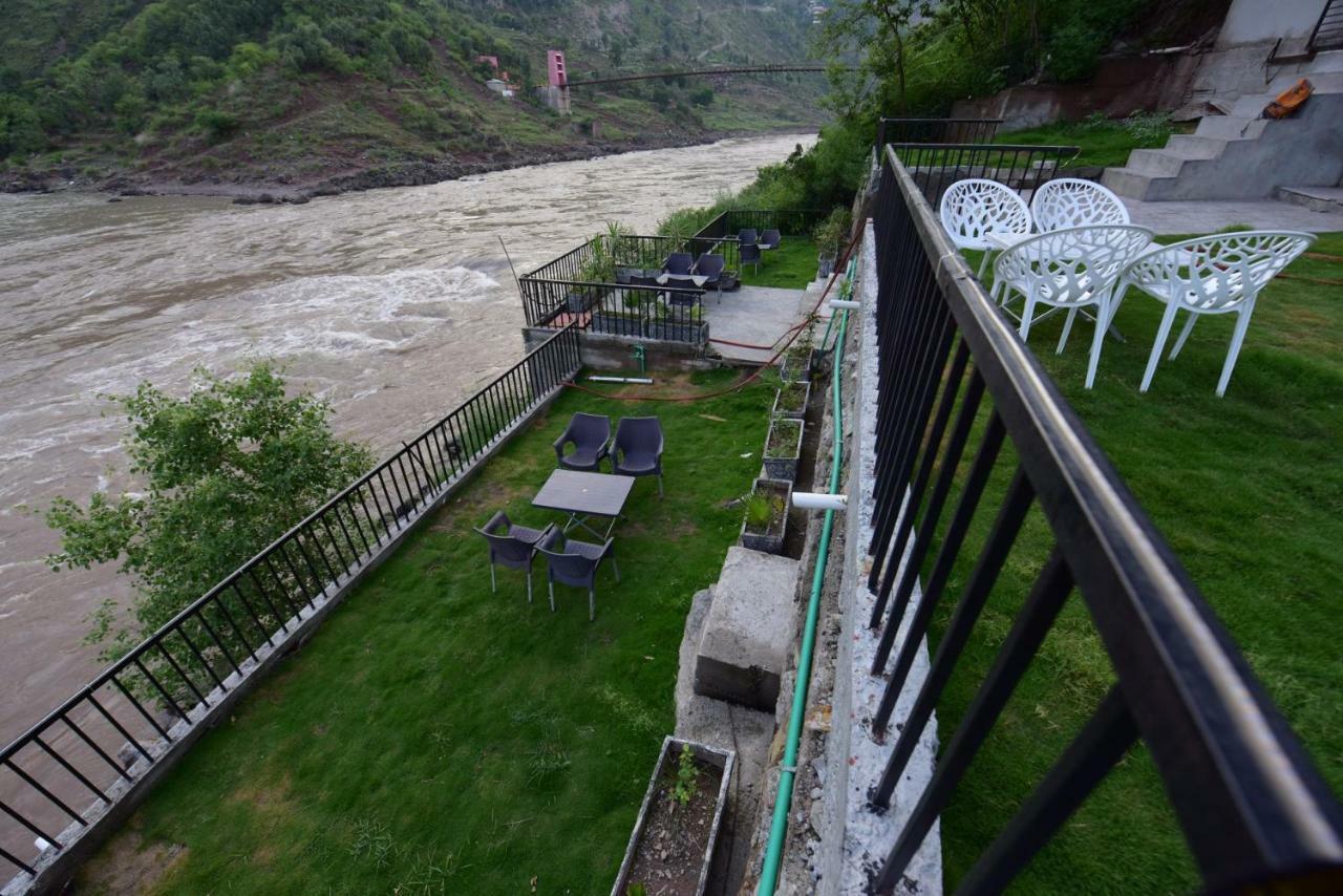 La Orilla Hotel&Restaurant Muzaffarabad Esterno foto